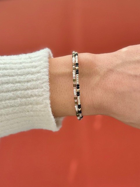 Colorwave Seed Bead Bracelet