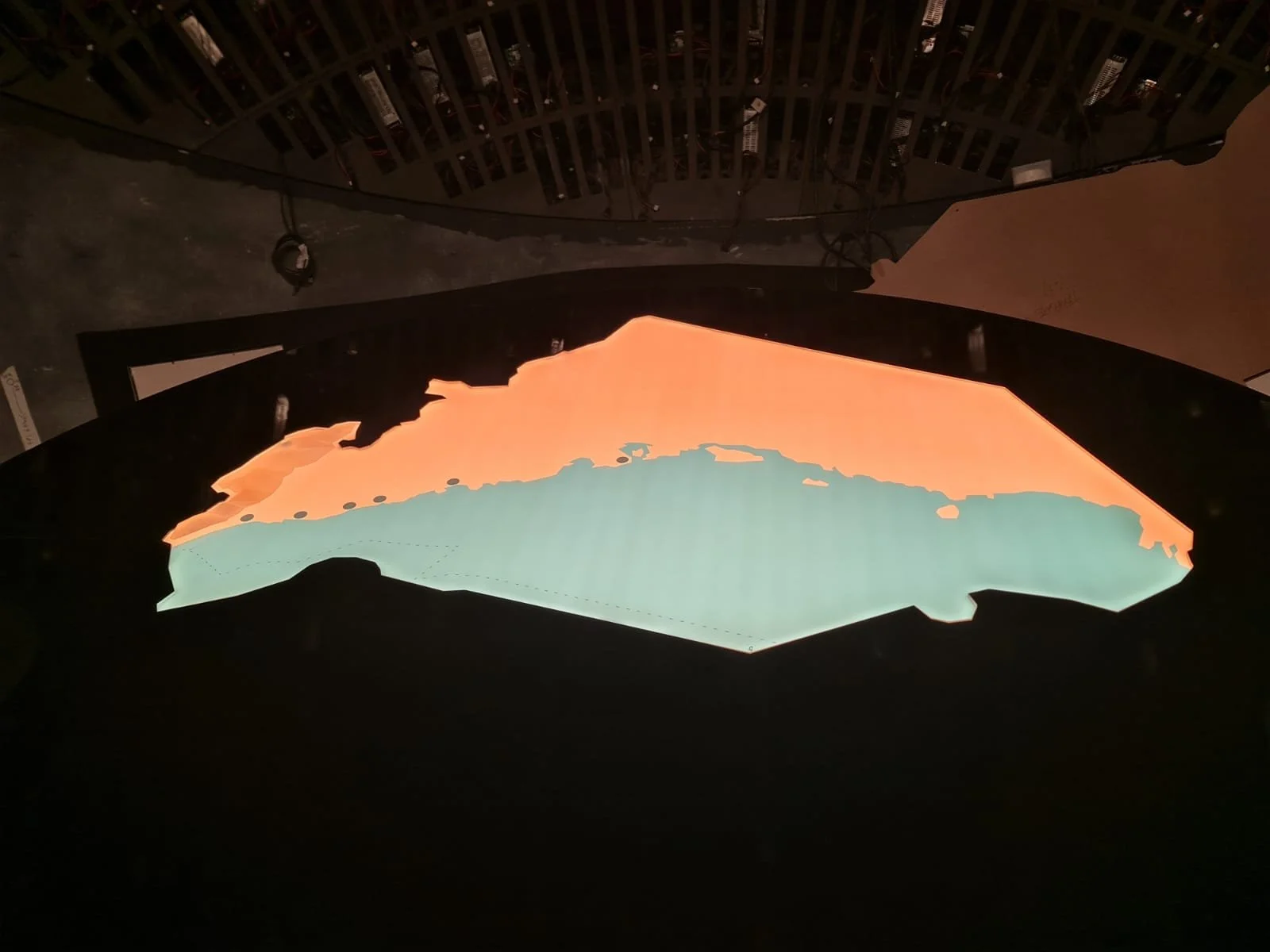 Dubai "relief map" for Dubai Pearl Museum. Acrylic, SLA Printed mountains, LED lightbox.