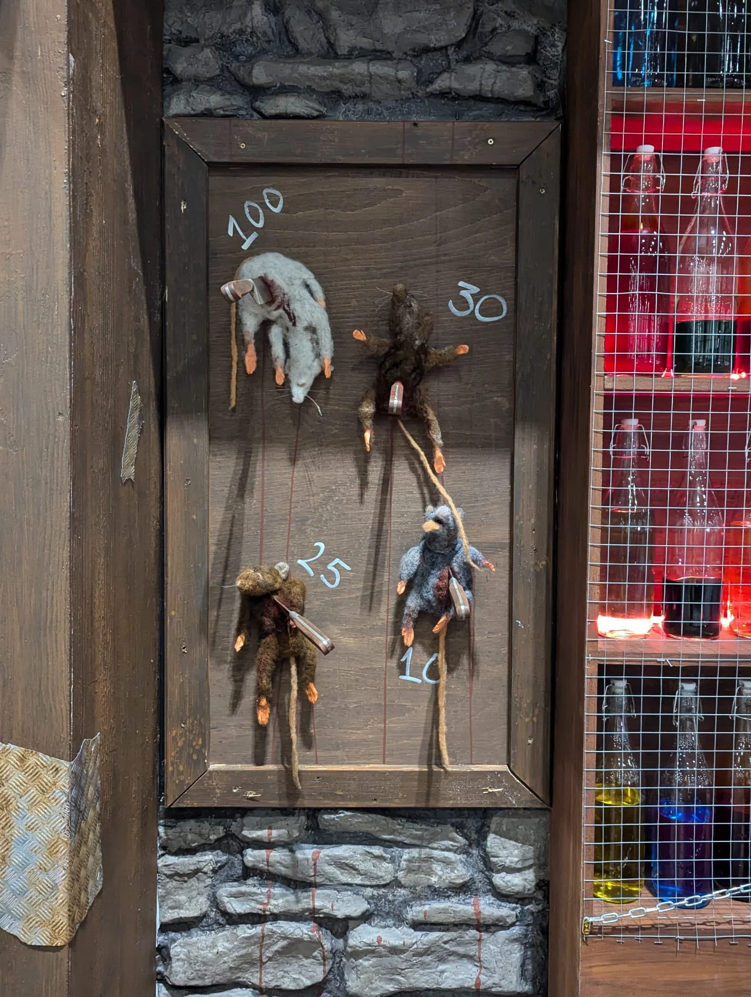 "Twitching rats" electronic mechanism design for MCM Comiccon