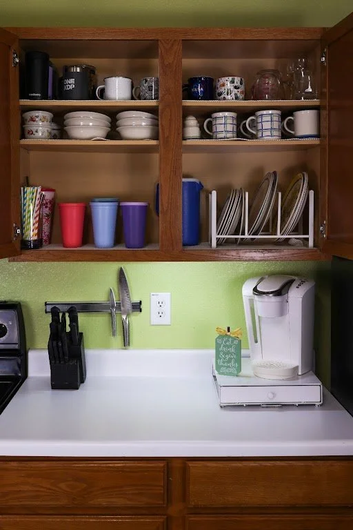 Plate Cabinet + Counter.jpg