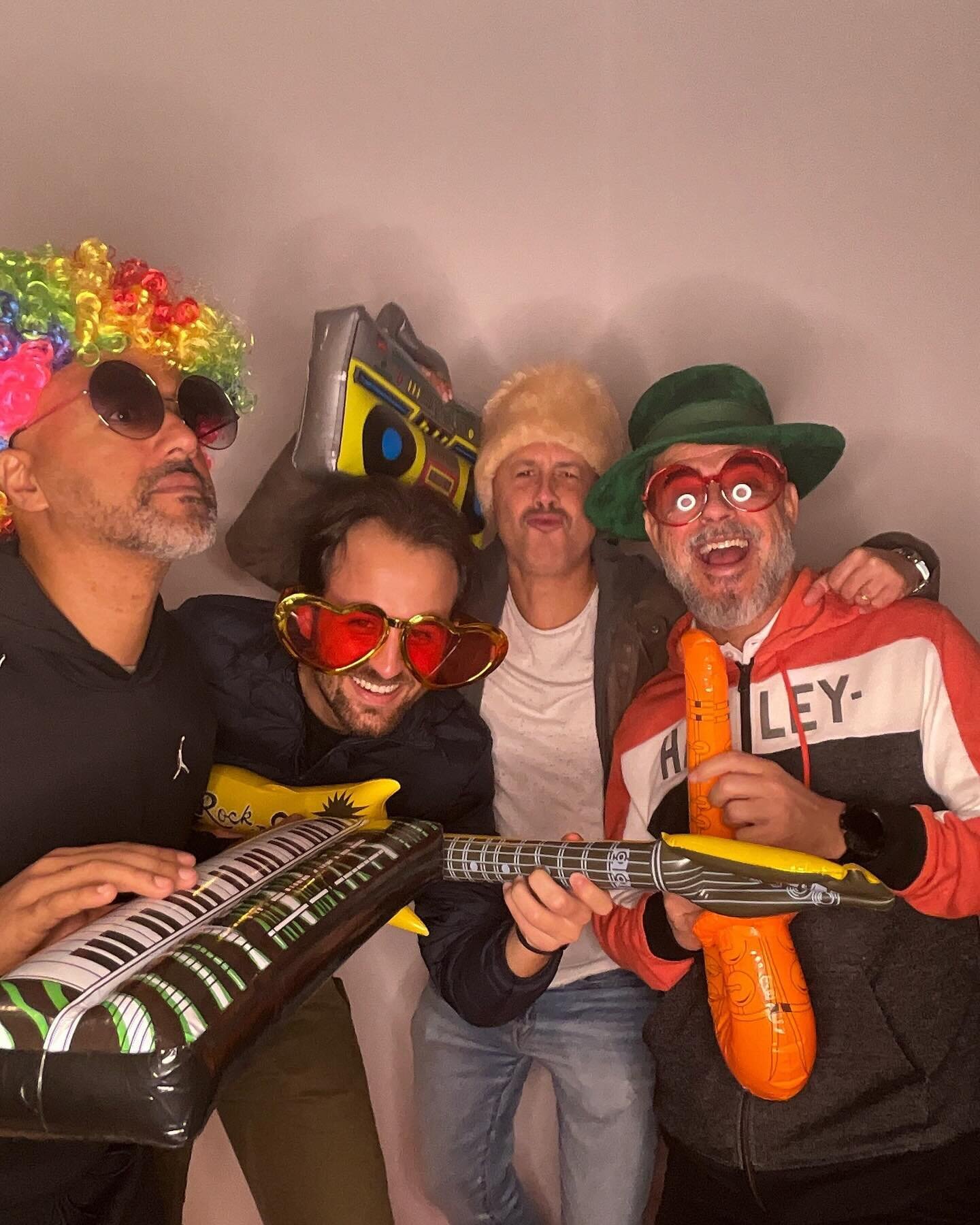 #tbt when the boys take over the Photo Booth! 🤪

#photobooth #picturefirstphotobooth #photoboothportland
