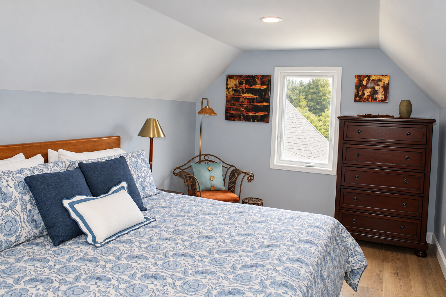 Mullen_Bedroom.png