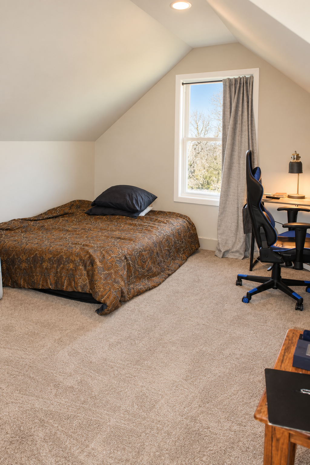 Davis-Bedroom2.png