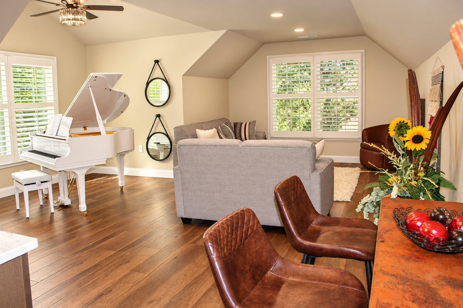 Fields-livingroom3.png