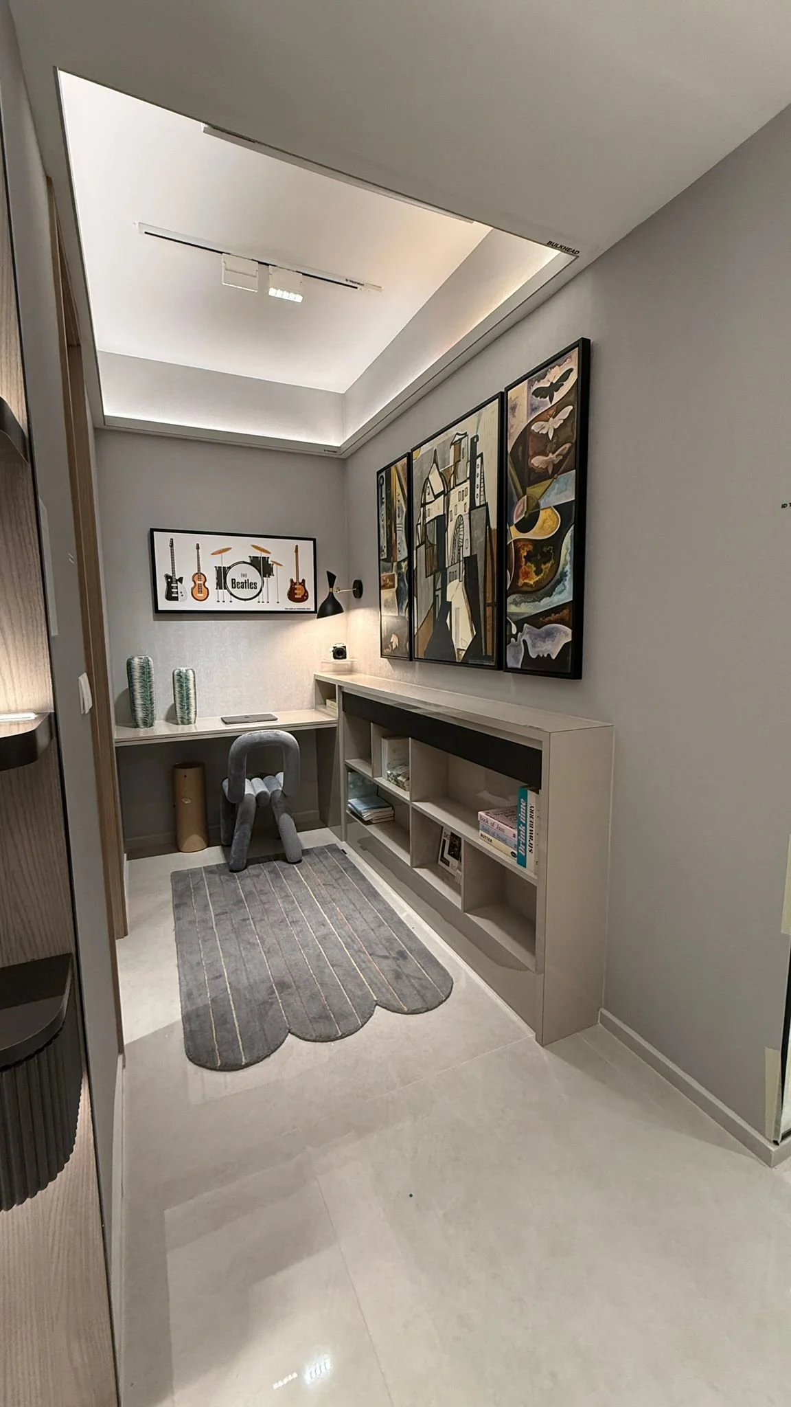 study room two shot of two.jpeg