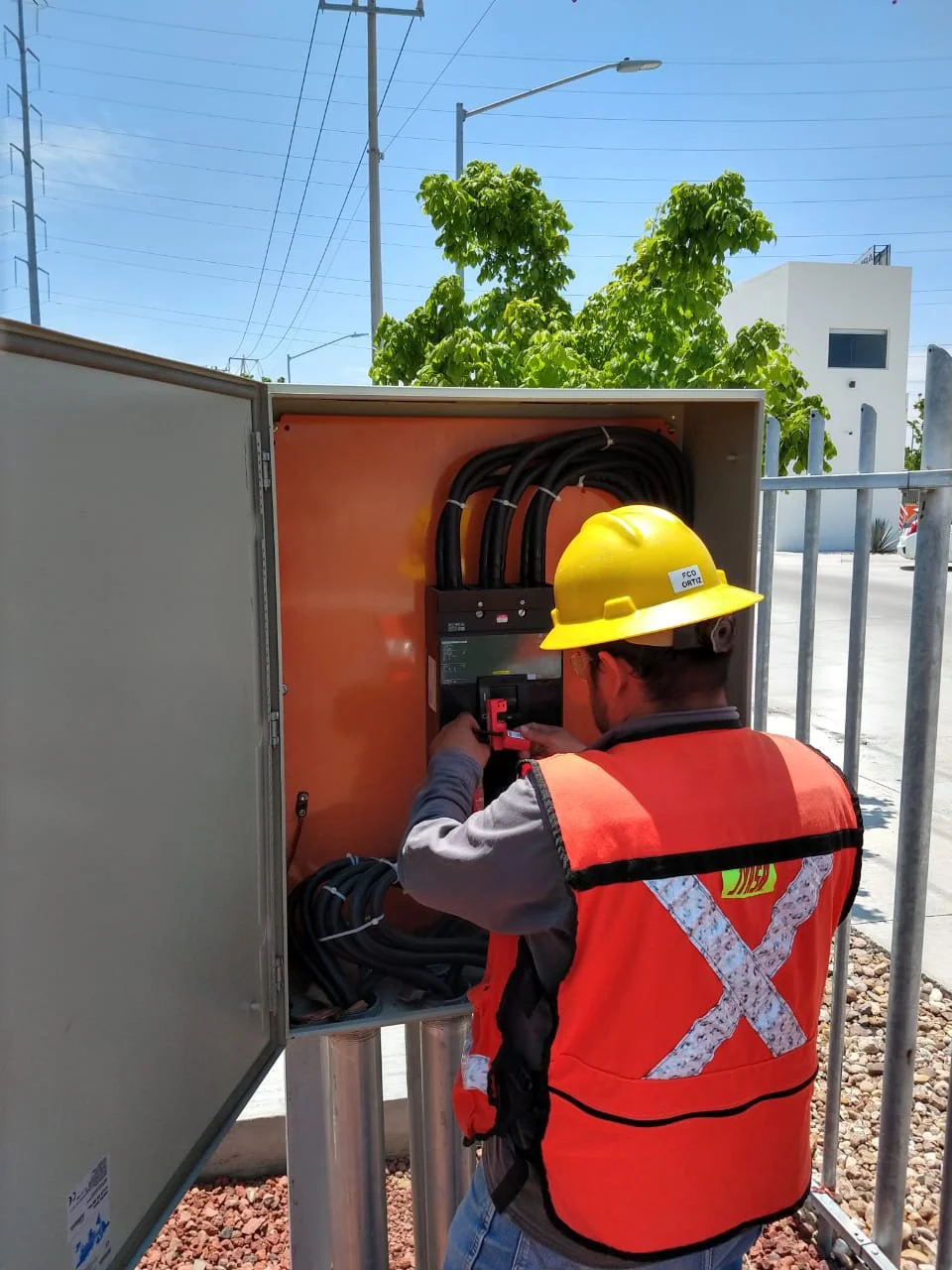 oddo-mantenimiento-electrico-profesional-en-queretaro.jpg