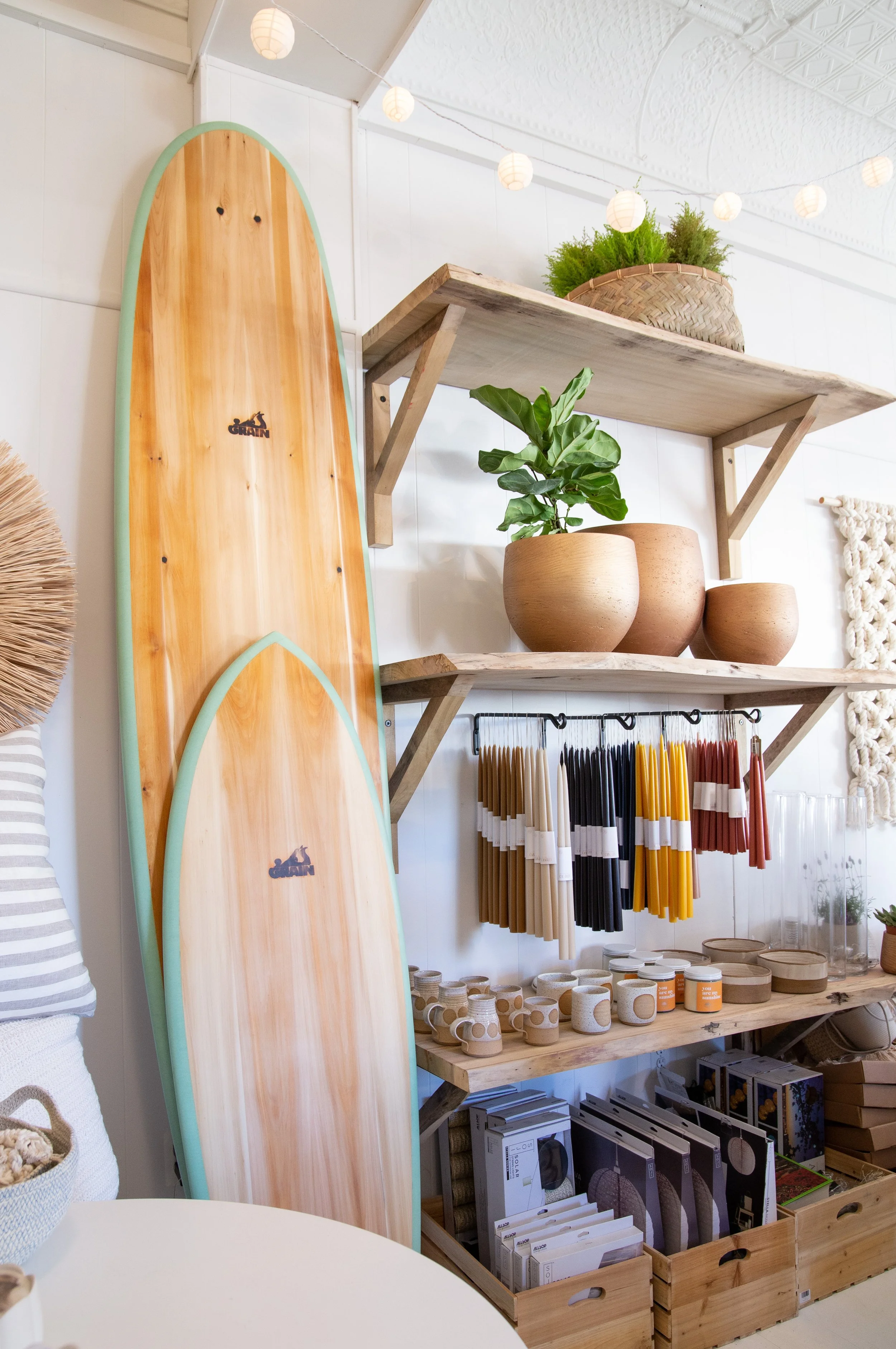 Images © Terra Earth + Surf - Art Director: Maria Pastore - Copywriter: Alice Heinz Blair - Photographer: Bryan Barham