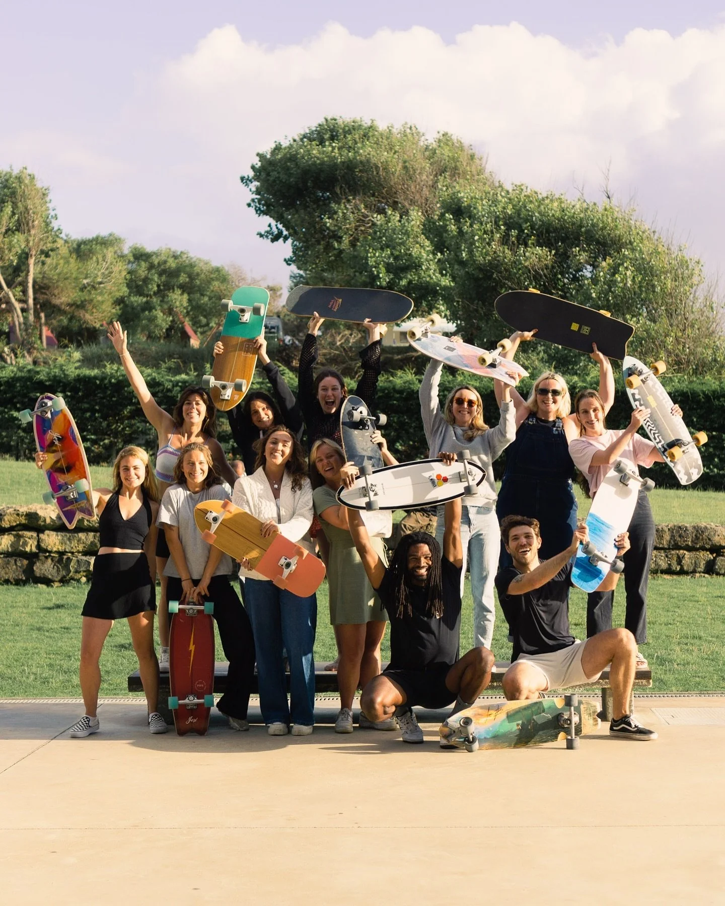If you like surfskating and its lifestyle, we have something in common 🙌🏽😊
Join us on our next free meet up and let&rsquo;s have fun together 🛹☀️

#surfskateericeira #surfskatemeetup #surfskate #meetups