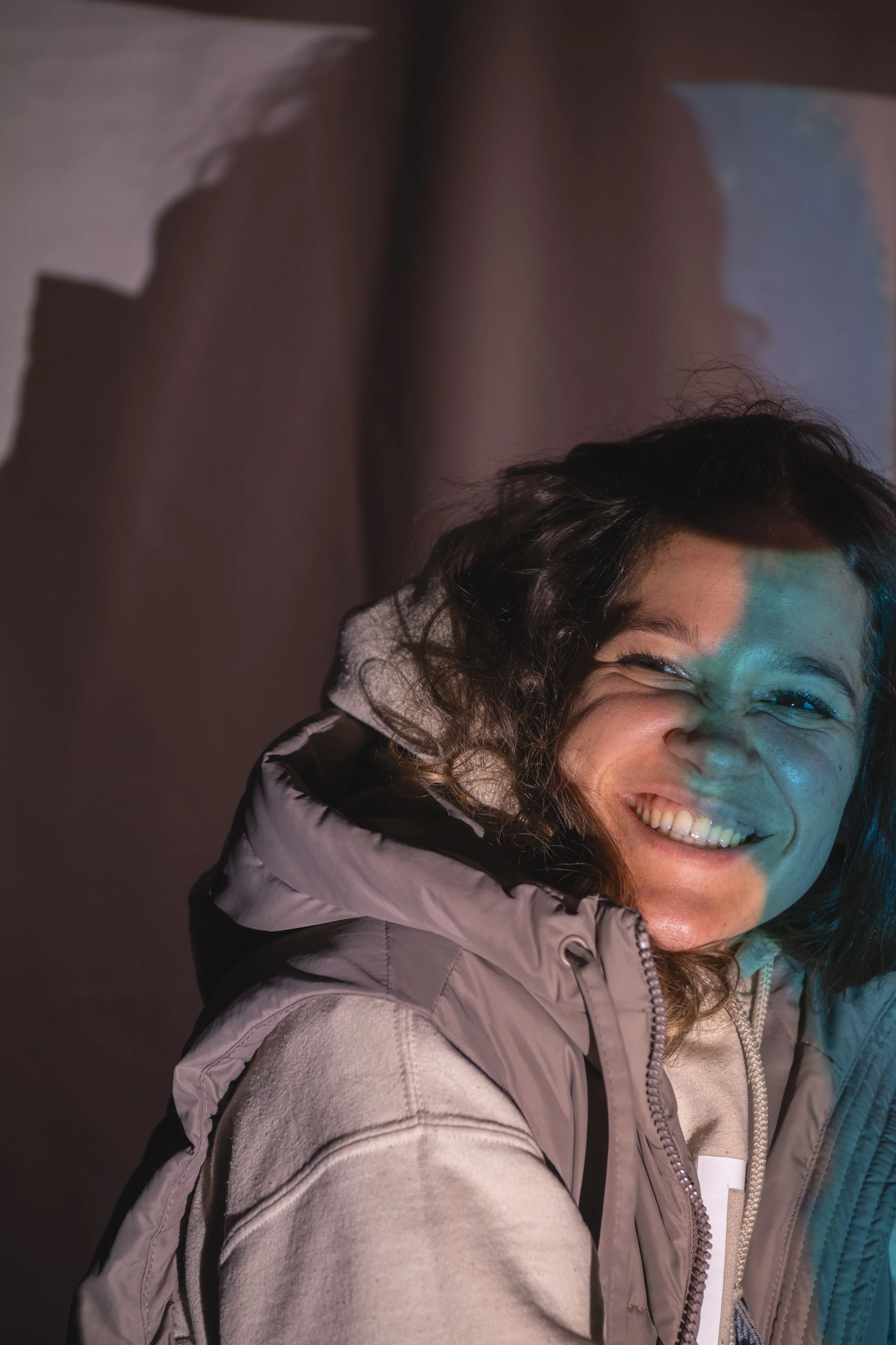 Seblst-Portrait_Chiara_Jarrell_Öffentliches_Format_Räume_im_Raum.jpg