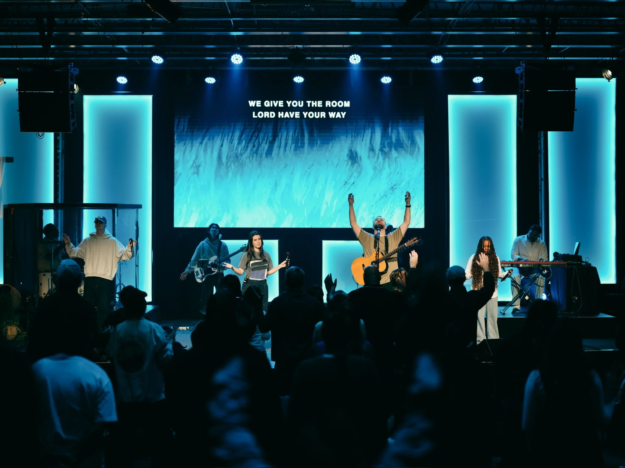 A powerful morning of worship.