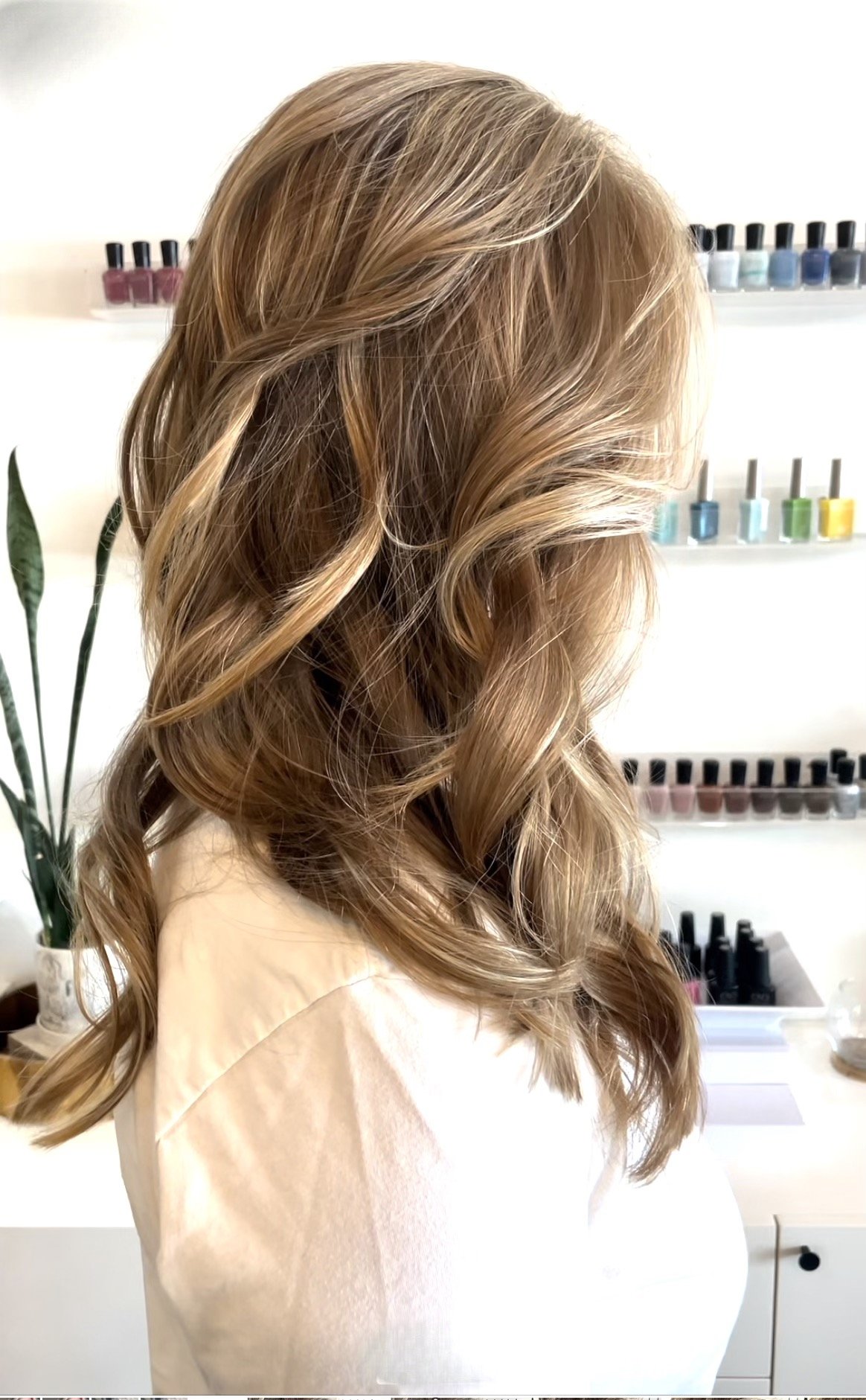 Facetune_20-07-2023-15-02-37 2.jpeg