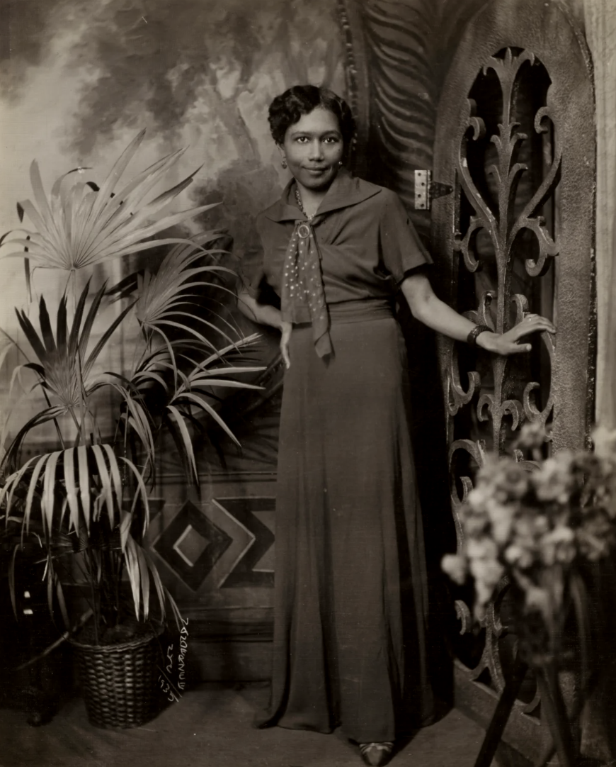 Young Woman, photographed by James Van Der Zee, 1935.