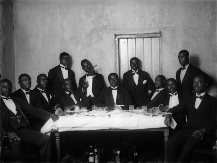 Bruce-Vanderpuije, J. K. (1930s). Accra Optimists Club [Photograph]. Akadi Magazine. https://www.akadimagazine.com/post/photos-of-1930s-gold-coast-life-to-showcase-at-dubai-2024-exhibition