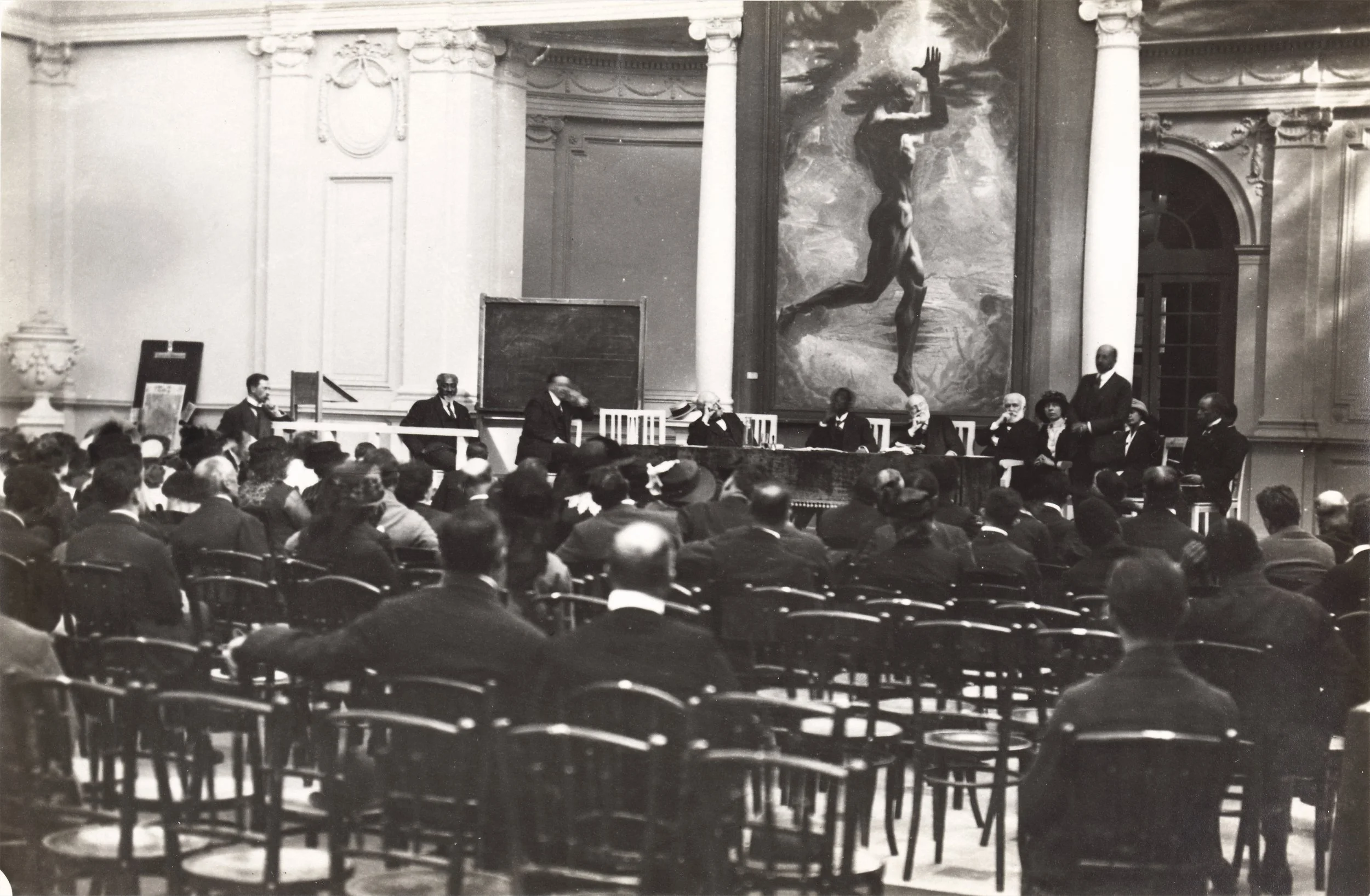 Session in the Palais Mondial, Brussels, 1921