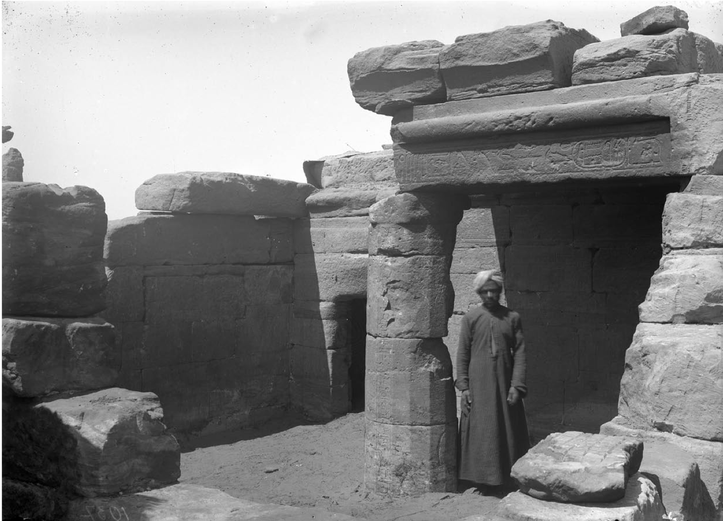 Room in the Temple of Khunum at Semna East (Kumma), Before Clearnace, 1907. Oriental Institute, University of Chicago. P. 3295