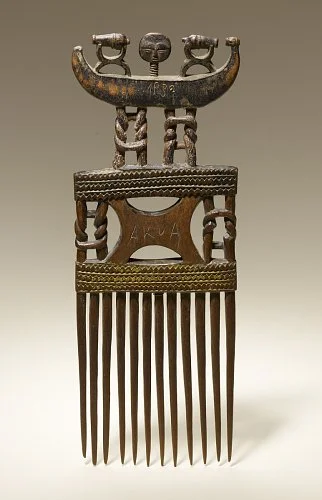 Comb, Asante artist, 1932. National Museum of African Art, Smithsonian Institution