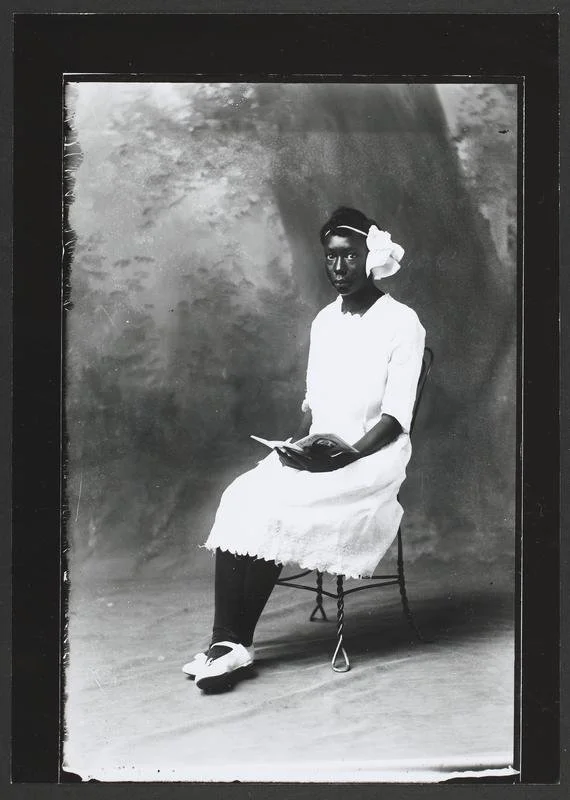 Portrait of Hester Clay?  
1917 . Pennell, Joseph Judd , 1866-1923 (photographer). 
Joseph Judd Pennell Photographs Collection (1888-1923)
