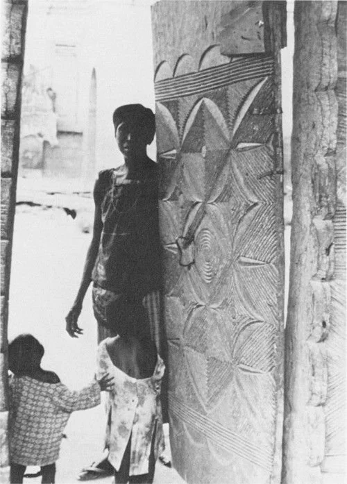 Section of door at the main entrance of Nri compound, northern Igboland, Nigeria, July 1978. Photo: Nancy C. Neaher. 