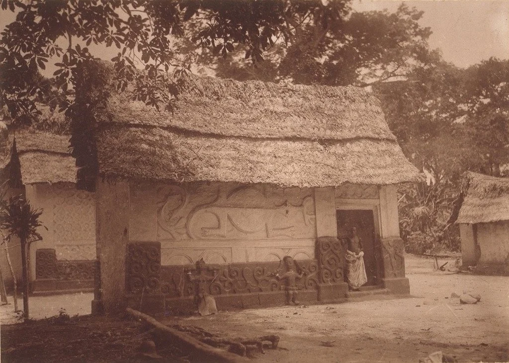 Upscale Traditional architectural style - Lower Guinea - Ukpuru Tumblr 