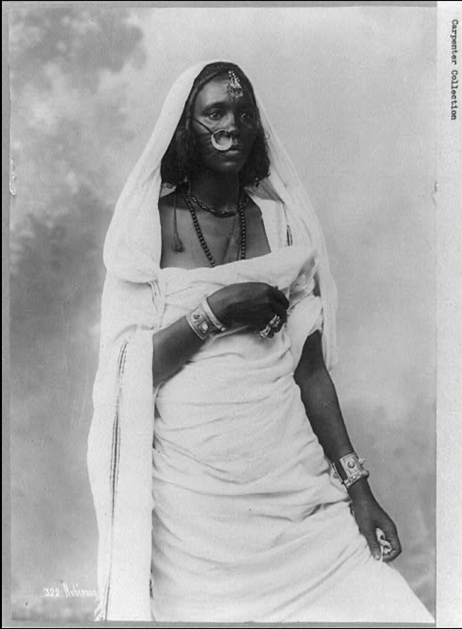 Nubian woman, Anglo-Egyptian Sudan, between 1890 — 1923. Frank and Frances Carpenter Collection, Library of Congress. 