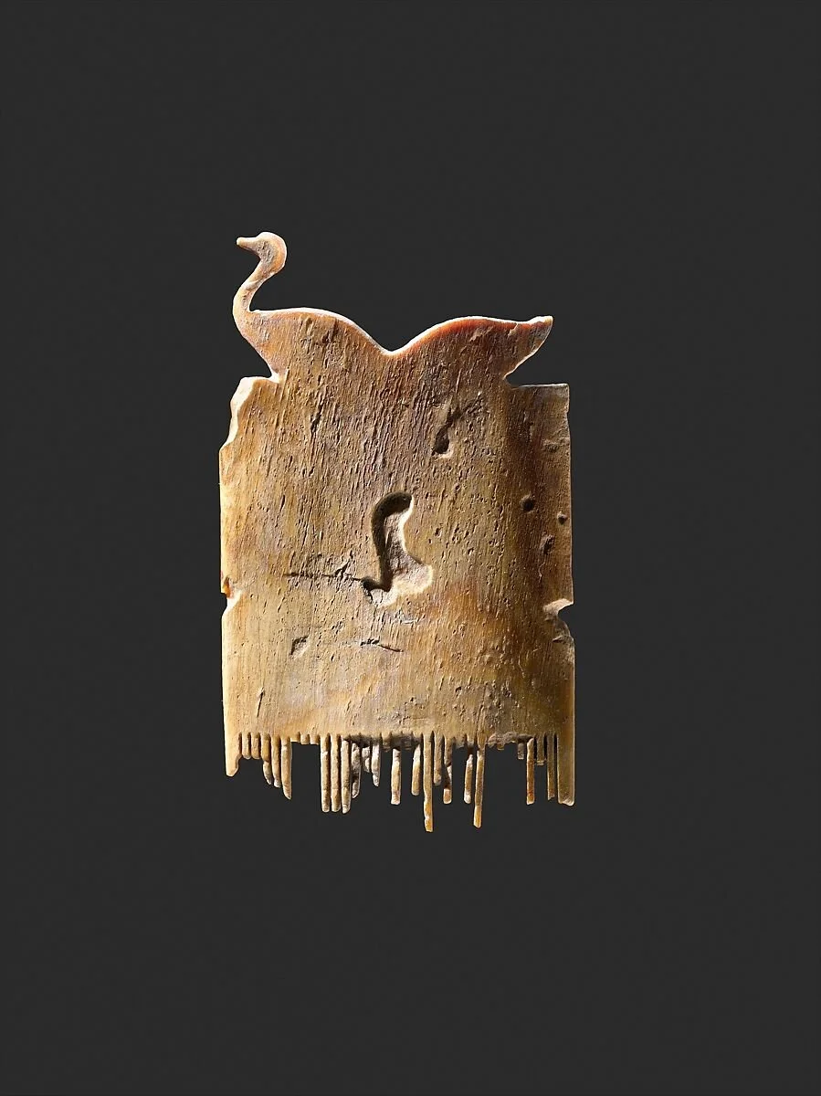 Comb with a pair of ducks, Predynastic, Late Naqada l–Naqada II, ca. 3900–3500 B.C. The Metropolitan Museum of Art