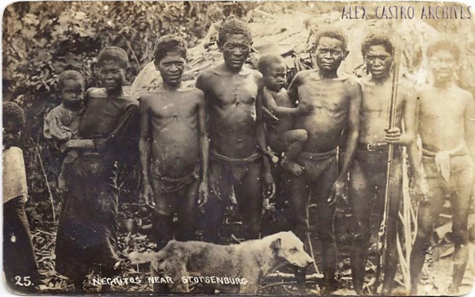 NEGRITOS AT STOTSENBURG. As co-inhabitants of the reservation, the Negritos were free to roam Fort Stotsensburg and its environs, a source of amusement to Americans who thought them to be gentle, peaceful, and harmless.

Photo by ALEX CASTRO.