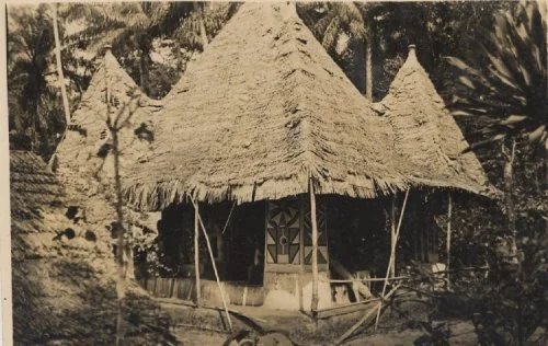  Urata-Igbo Mbari votive shrine - 1927-1943 Edward Chadwick - Ukpuru Tumblr 