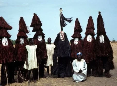 "mossi 3032 masks zegede",  https://uk.pinterest.com/pin/826269862858424432/