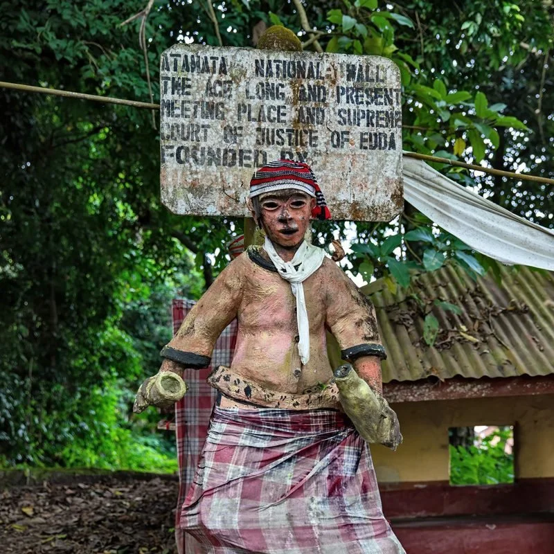 Igbo sculpture from a temple in Nigeria. Photo by Jordi Zaragozà Anglès. 