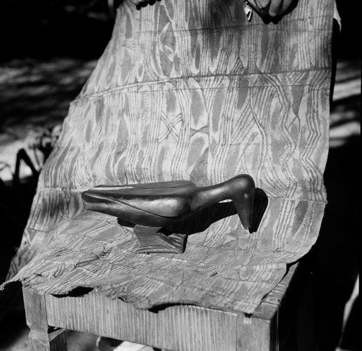 Image is part of the Putnam African art collection. Epulu, 1953. Pitt Rivers Museum, University of Oxford. 