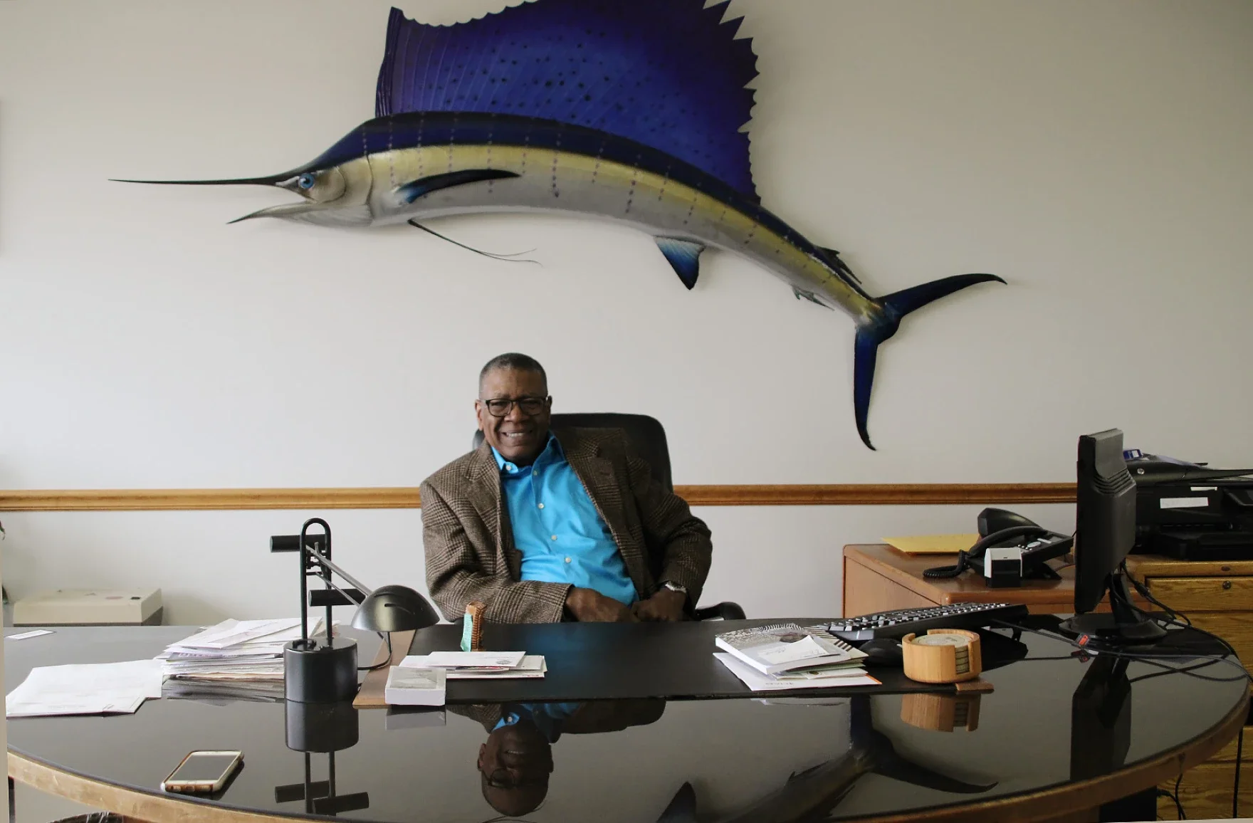 Heffernan, Anne. “Hot 103 Jamz, America’s Longest-Running Black-Owned Radio Station.” KCUR, 17 May 2022. https://www.kcur.org/arts-life/2022-05-17/hot-103-jamz-americas-longest-running-black-owned-radio-station


Image: Courtesy Of Carter Broadcast G