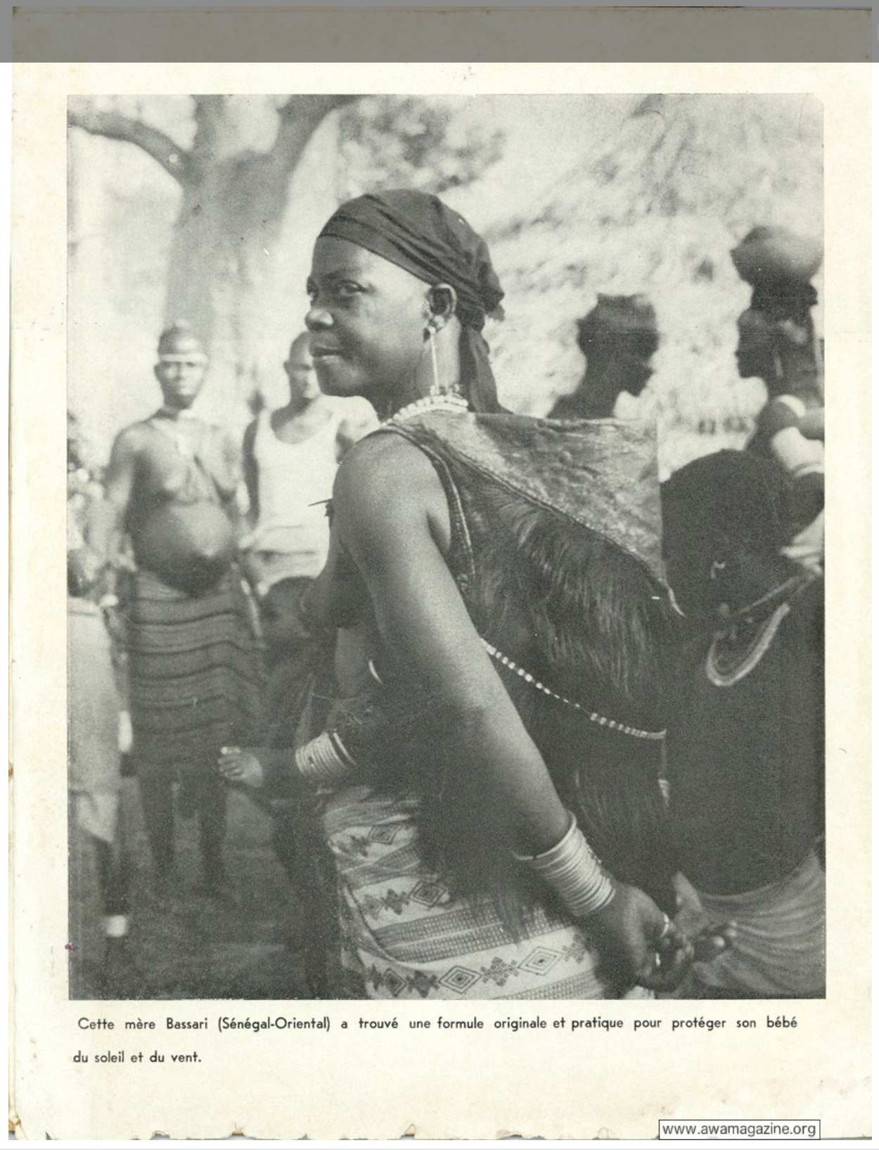 AWA : la revue de la femme noire, The first African women’s magazine, No. 6, June 1964. (Inside Front Cover)