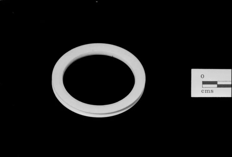 Small ivory bracelet with grooved rim, Lozi, 1905. Pitt Rivers Museum, University of Oxford. 