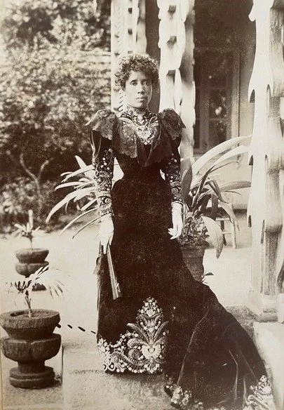 Queen Ranavalona III on exile in Réunion. Kerry Taylor Auctions