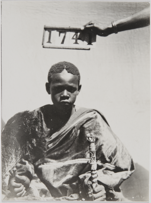 A child photographed in Isua in today’s Edo State, Nigeria. Northcote Thomas, c. 1909-10. MAA Cambridge.