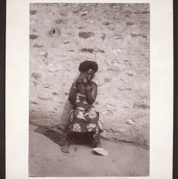 Precolonial West African Women, via Eccentric Yoruba Wordpress 