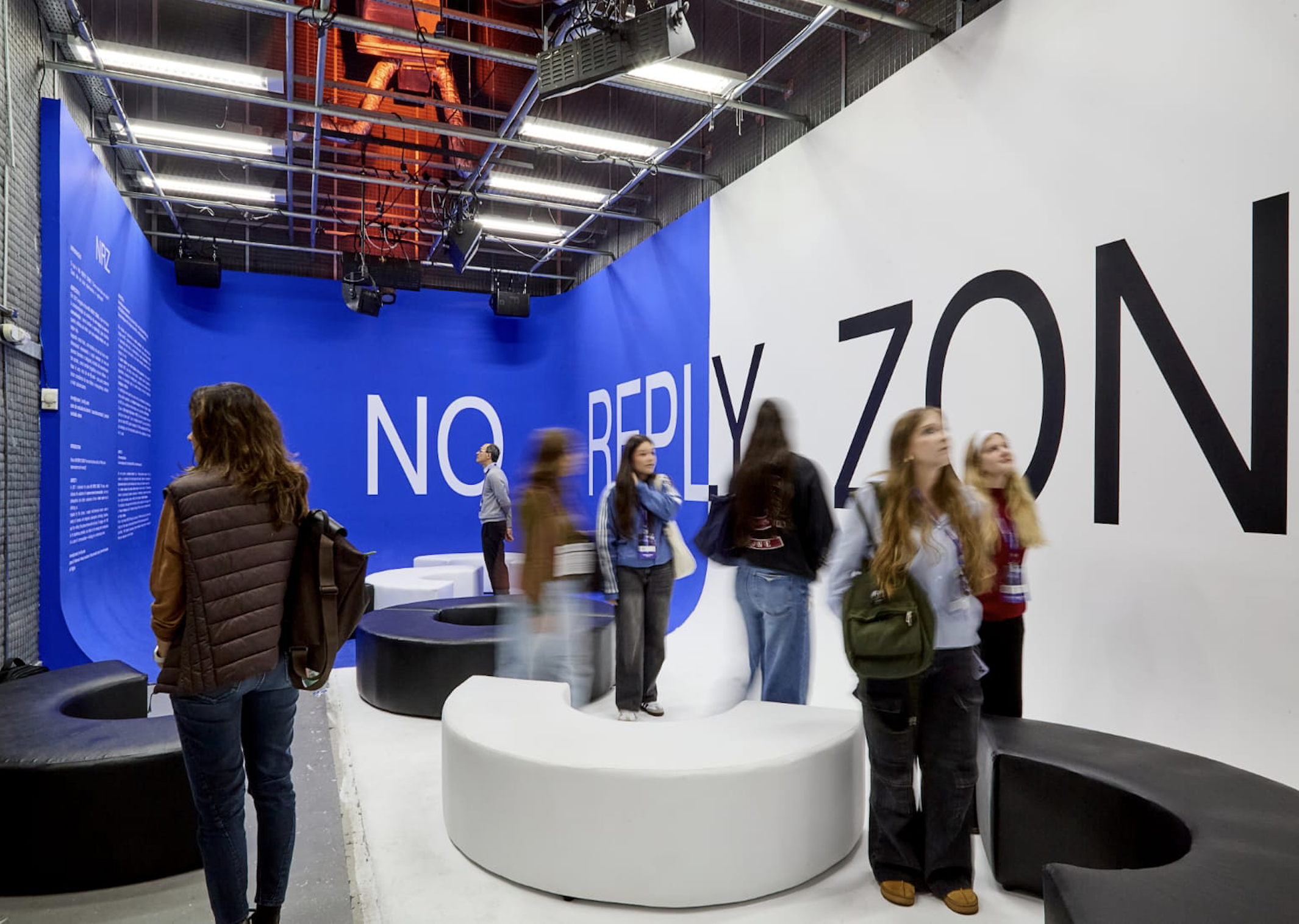 NRZ Installation at the São Paulo Innovation Week, 2026 | Instagram @solangefabiaoart