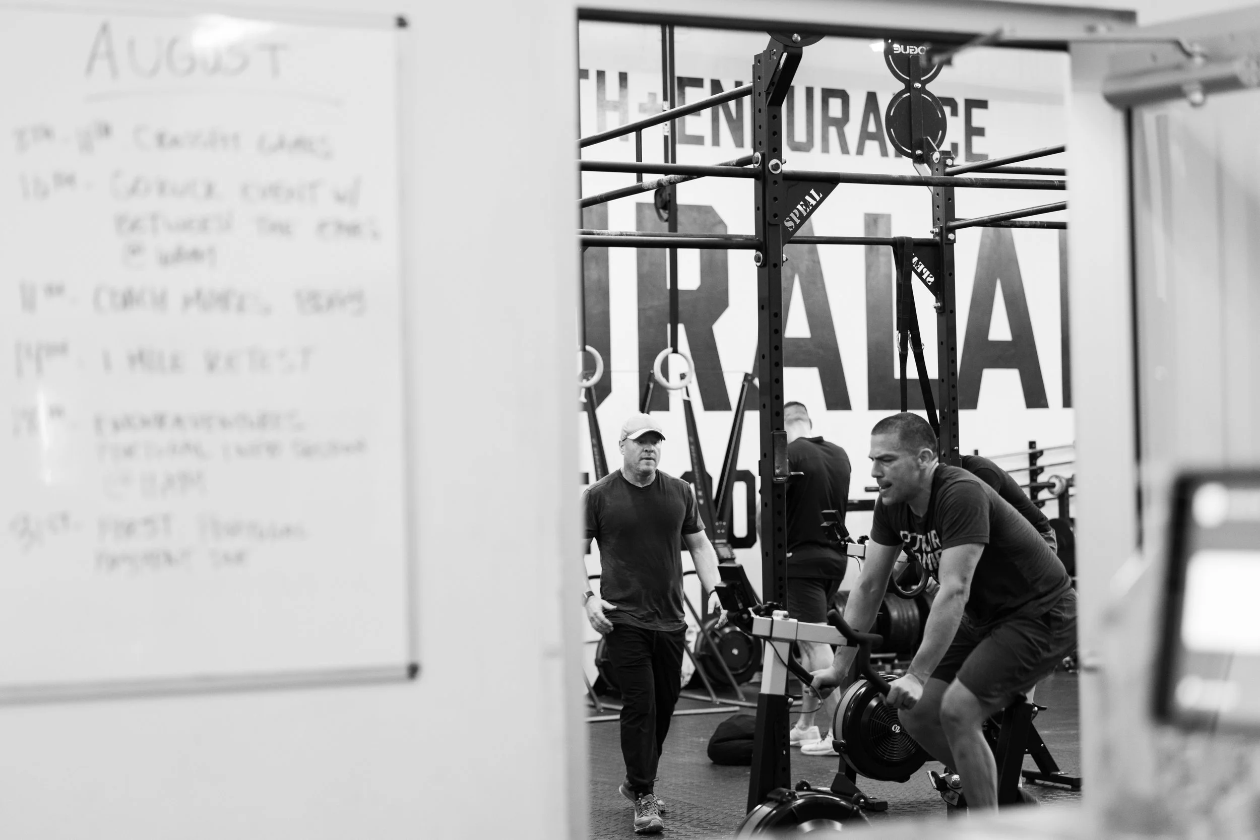 EnduraLab_Crossfit_B&W_20240810-35.jpg