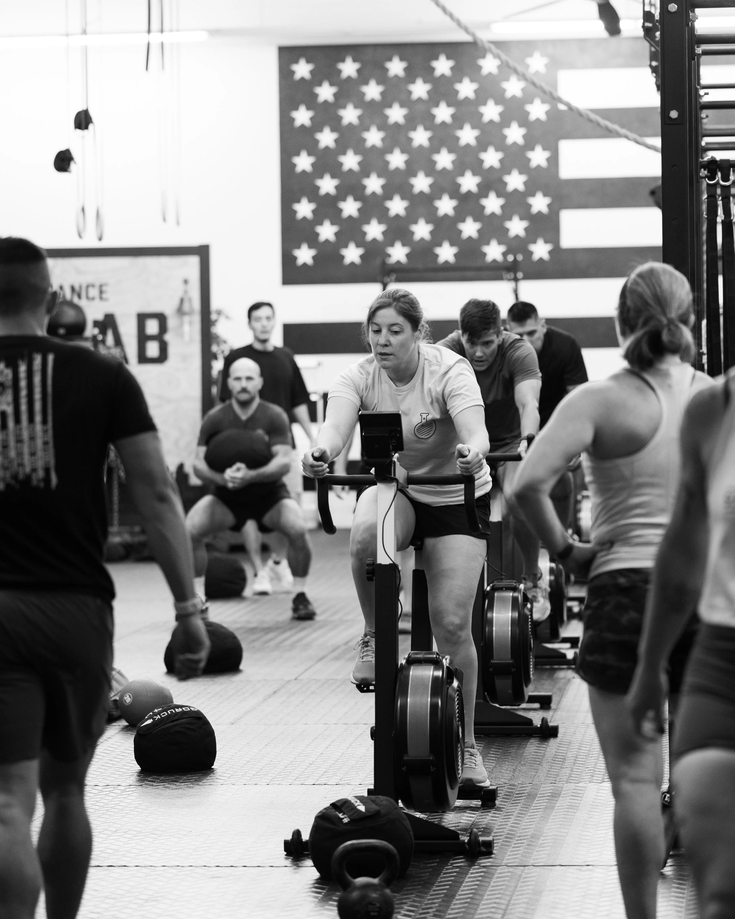 EnduraLab_Crossfit_B&W_20240810-27.jpg