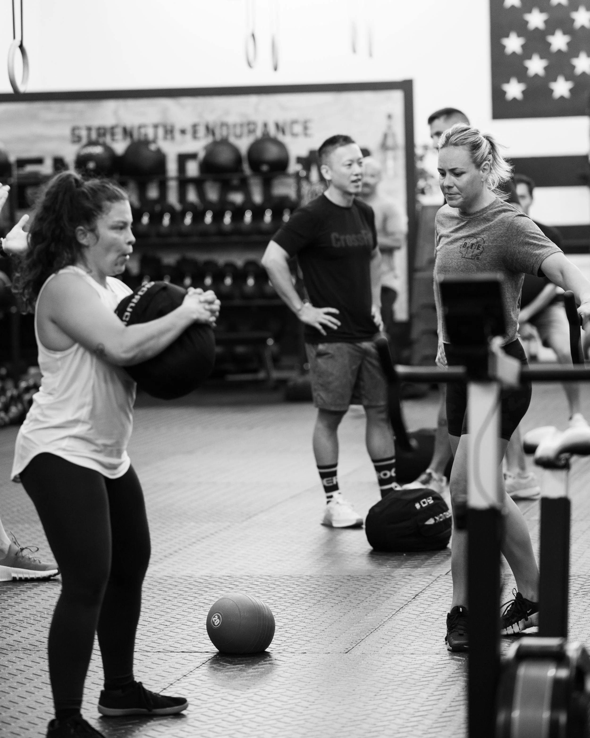 EnduraLab_Crossfit_B&W_20240810-21.jpg