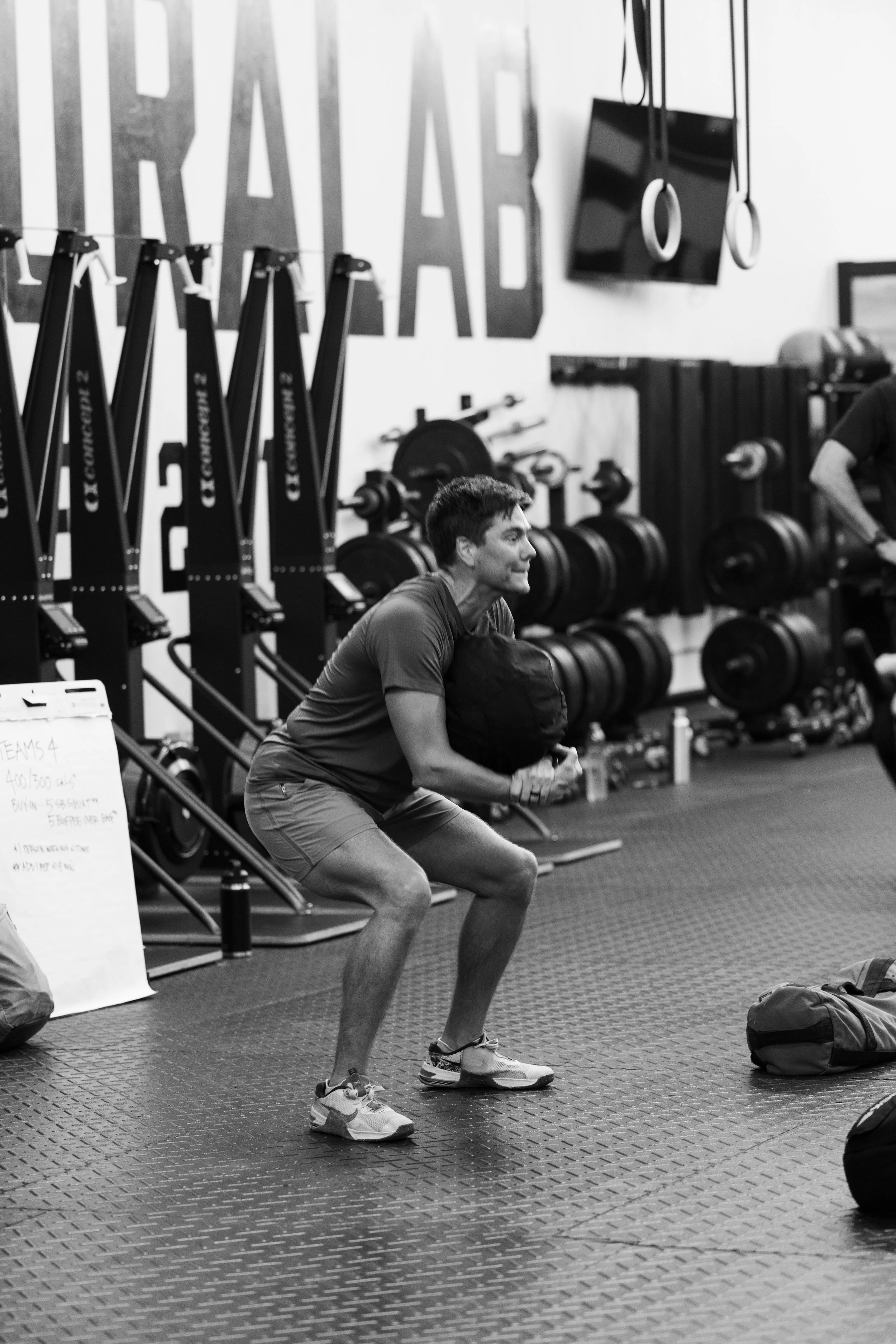 EnduraLab_Crossfit_B&W_20240810-31.jpg