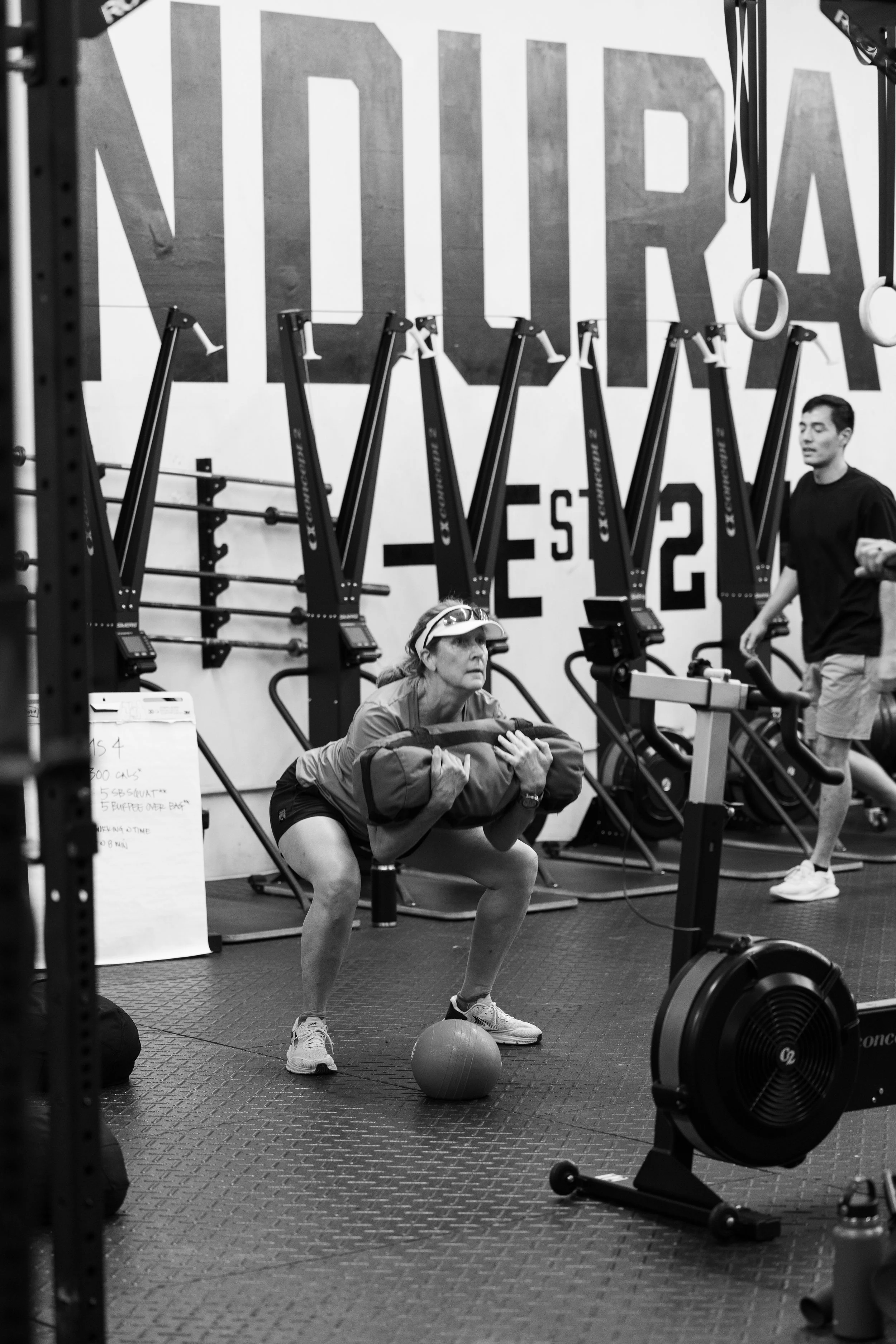 EnduraLab_Crossfit_B&W_20240810-23.jpg