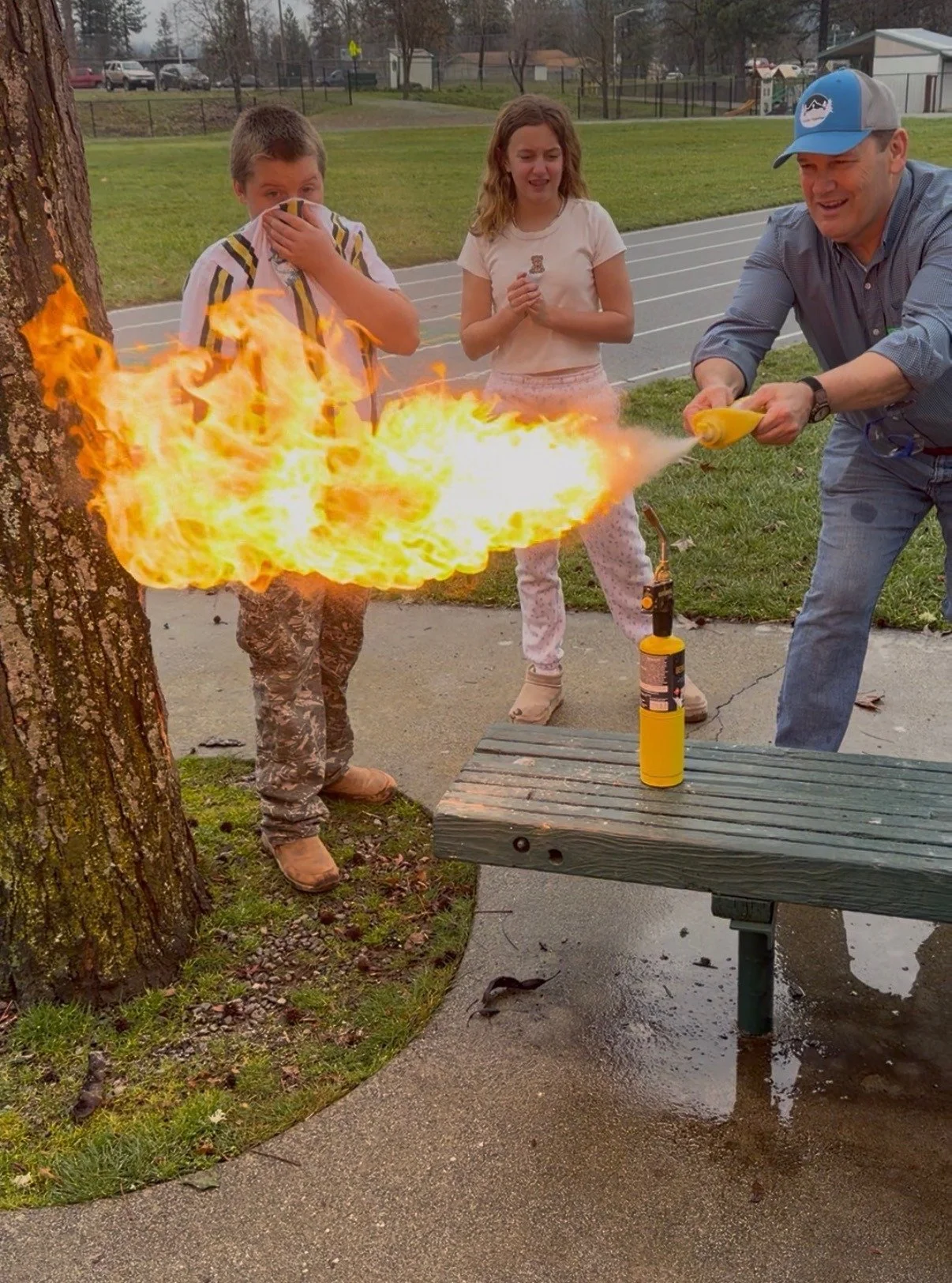 Bob Cunningham makes chemistry and chemical reactions engaging and fun!

Bob uses his expertise as a veteran science teacher to provide Science Teacher Upskilling Labs in county classrooms and has most recently visited Mrs. Cox's fifth grade class at