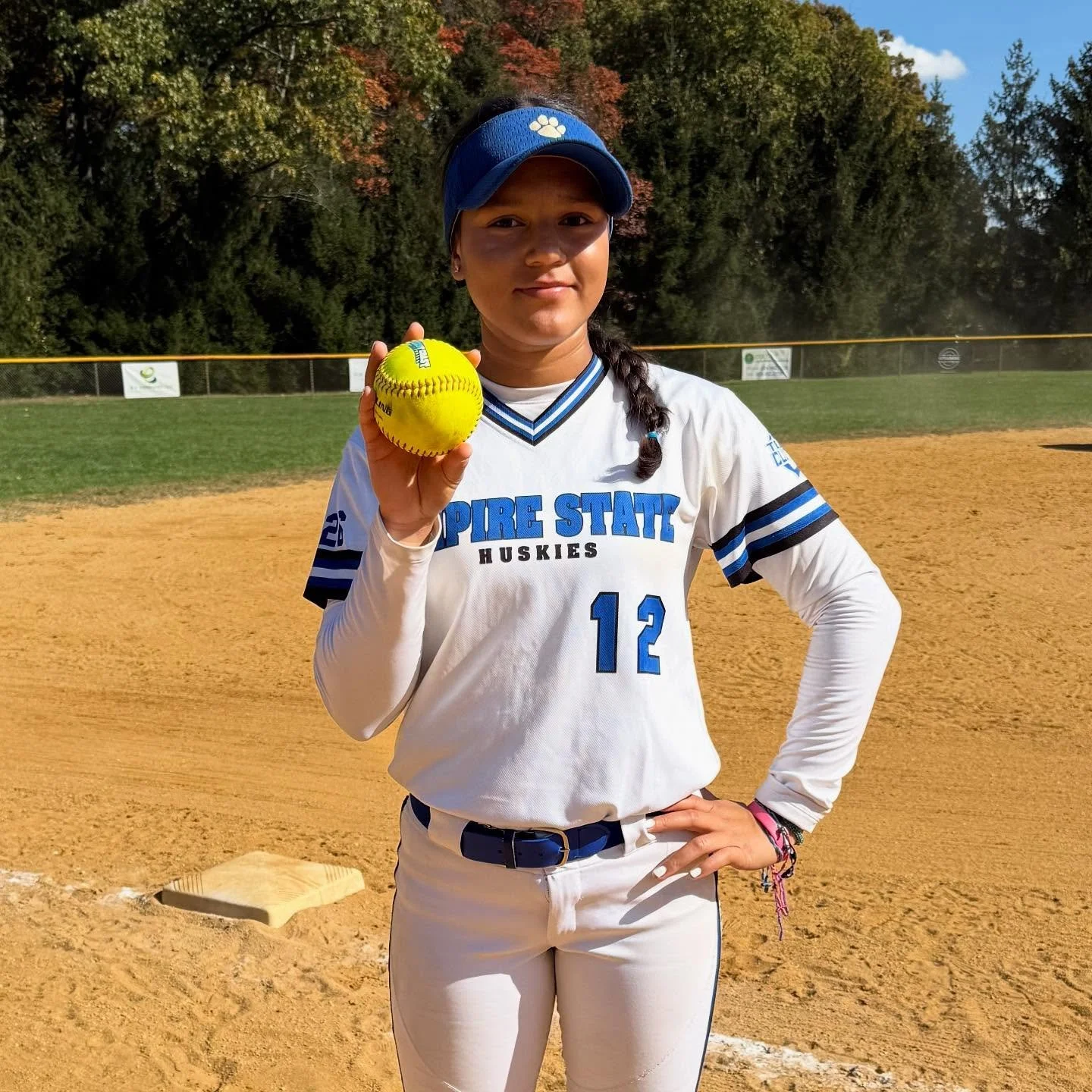 Home Run Alert!🥎 
Congrats to @isabella.duverge with the over the fence homerun at the East Coast Showcase this weekend. @estatehuskies @eshuskiesli18upetruskie #GDTBAH #DogsUp @3n2sports