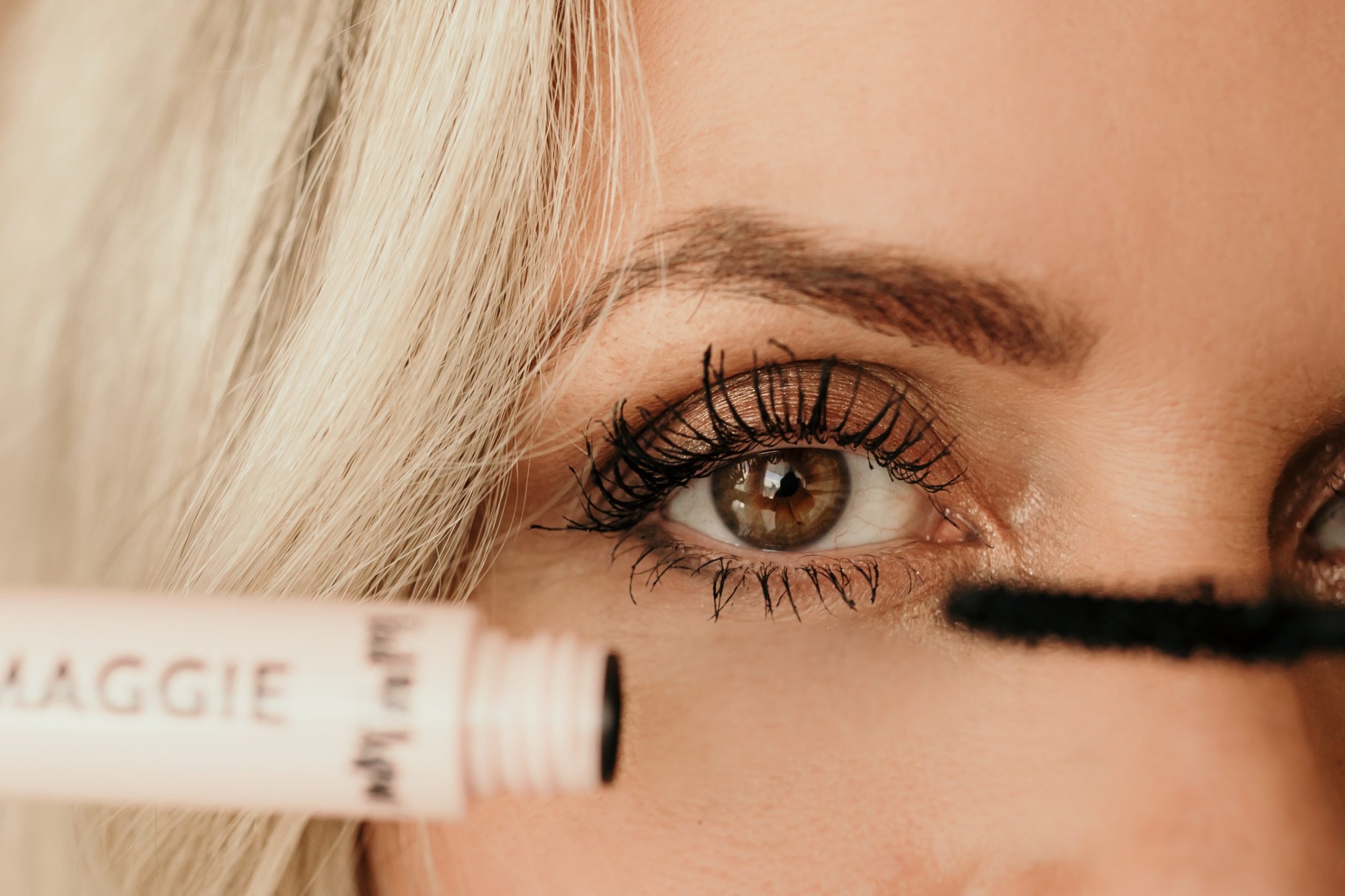 beautiful-eyes-and-mascara-scaled.jpeg
