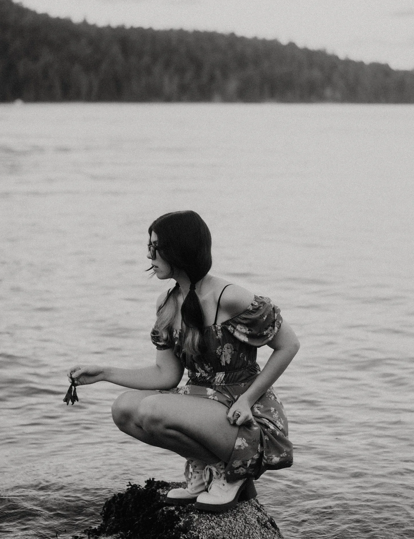 Only 2 slots left for my Summer Beach Minis! ☀️ Grab one while you still can so you can savour those sun-soaked memories for years to come. (Sessions available now until the end of August)

Years fly by so quickly, so treating yourself to a moment yo