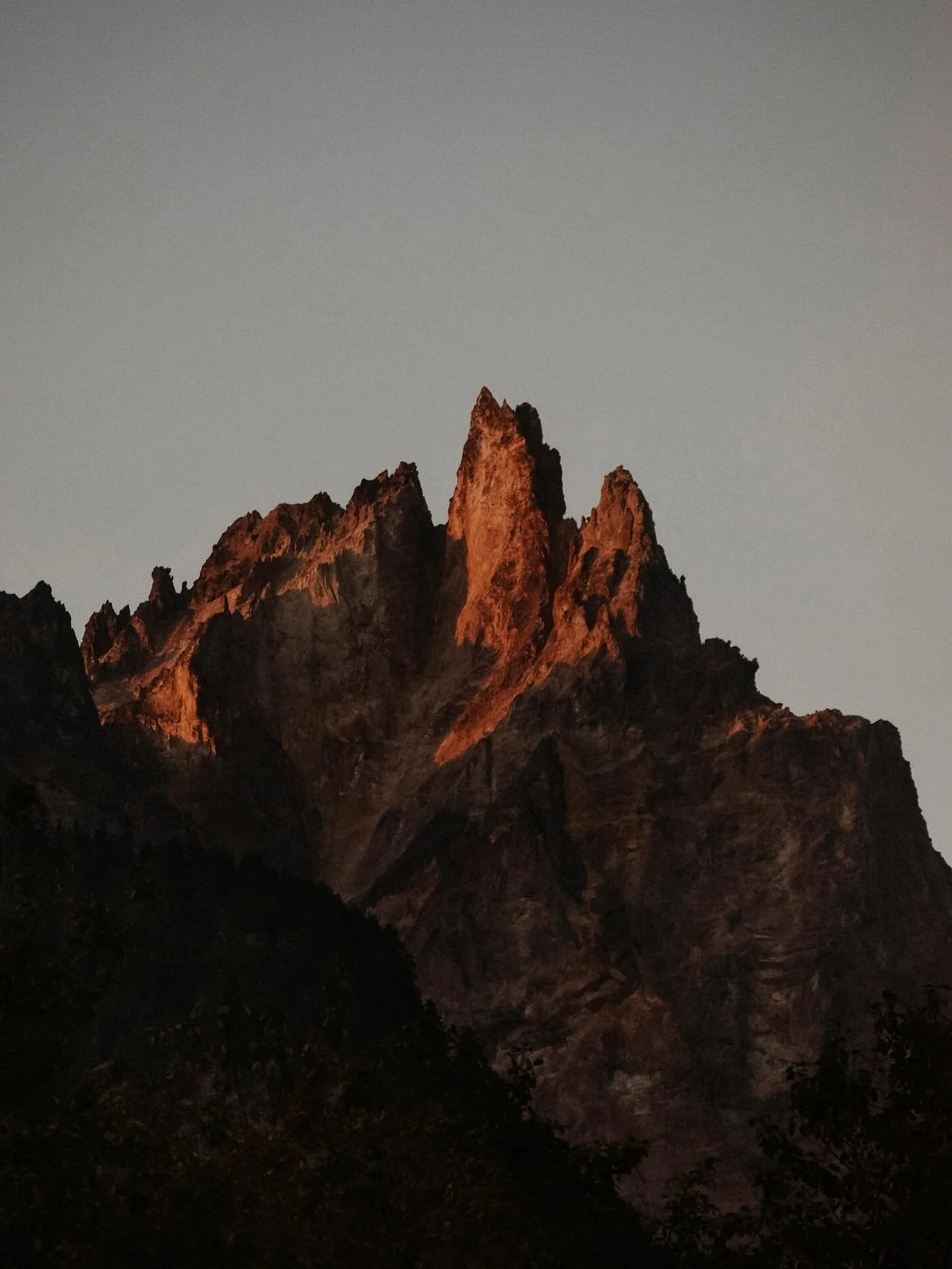 Some fresh edits of some old favourites. 🏔️ I am eternally grateful to live in a place where being nestled between the mountains is the norm. The countless adventures &amp; awe-inspiring views I&rsquo;ve experienced amongst the trees are nothing sho