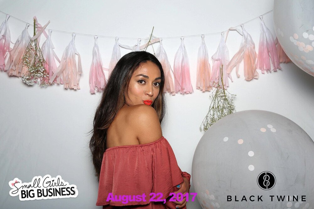 RUMOR_Photo_Booth_Black_Twine_Small_Girls_Big_Business_LA-62-XL.jpg