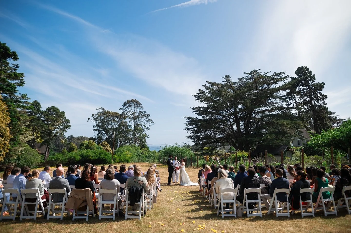 Happy first Anniversary, K+N! It&rsquo;s hard to believe this beautiful day in Mendocino was already a year ago. We&rsquo;re wishing you lots of love, doggo cuddles and sweet memories for your first wedding anniversary!
.
.
.
Photography: @trunghoang
