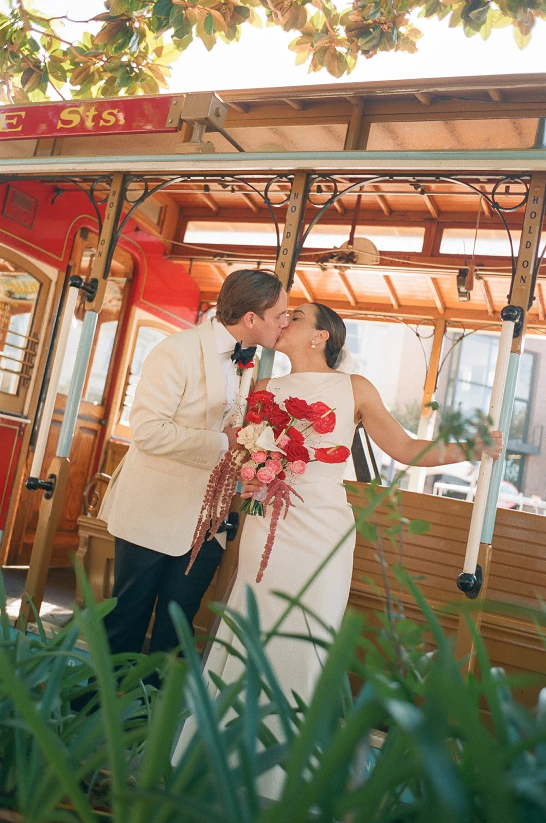 Alexandra_Michael_Bimbos_SFWedding_2025Nov1_HollyHursleyPhoto-155.jpg